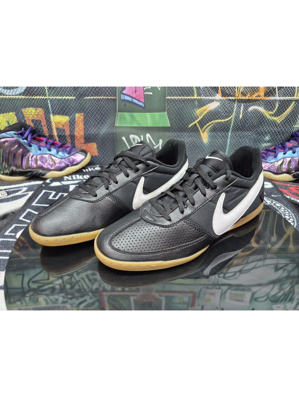 Nike Men Davinho Shoes BRAND NEW Mens 9M And Women's 10.5W 580452 010 Black NEW